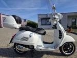 Klikněte pro detailní foto č. 4 - Vespa GTS 125