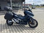 Klikněte pro detailní foto č. 5 - Honda Forza 750