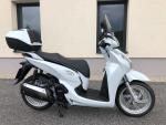 Klikněte pro detailní foto č. 1 - Honda SH 300i, původ ČR, 3.800km, TOP