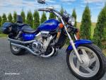 Klikněte pro detailní foto č. 1 - Honda VF 750 C Magna