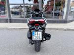 Klikněte pro detailní foto č. 5 - Yamaha XMAX 300 Tech MAX / 2 950 km / 3letá záruka