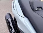 Klikněte pro detailní foto č. 12 - Yamaha XMAX 300 Tech MAX / 2 950 km / 3letá záruka
