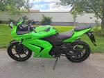 Klikněte pro detailní foto č. 4 - Kawasaki Ninja 250 R