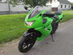 Klikněte pro detailní foto č. 5 - Kawasaki Ninja 250 R