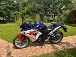 Klikněte pro detailní foto č. 4 - Honda CBR 250 R
