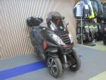 Klikněte pro detailní foto č. 2 - Peugeot Metropolis 400