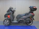 Klikněte pro detailní foto č. 4 - Peugeot Metropolis 400