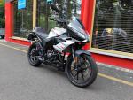 Klikněte pro detailní foto č. 3 - Aprilia Tuono 125