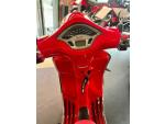 Klikněte pro detailní foto č. 10 - Vespa Primavera 125 RED s kufrem a opěrkou