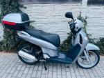 Klikněte pro detailní foto č. 2 - Honda SH 125i
