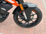 Klikněte pro detailní foto č. 10 - KTM 125 Duke