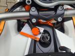 Klikněte pro detailní foto č. 12 - KTM 1290 Super Duke R - TOP STAV  + VÝBAVA - 1. MAJITEL