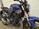 Klikněte pro detailní foto č. 5 - Honda CB 300 R