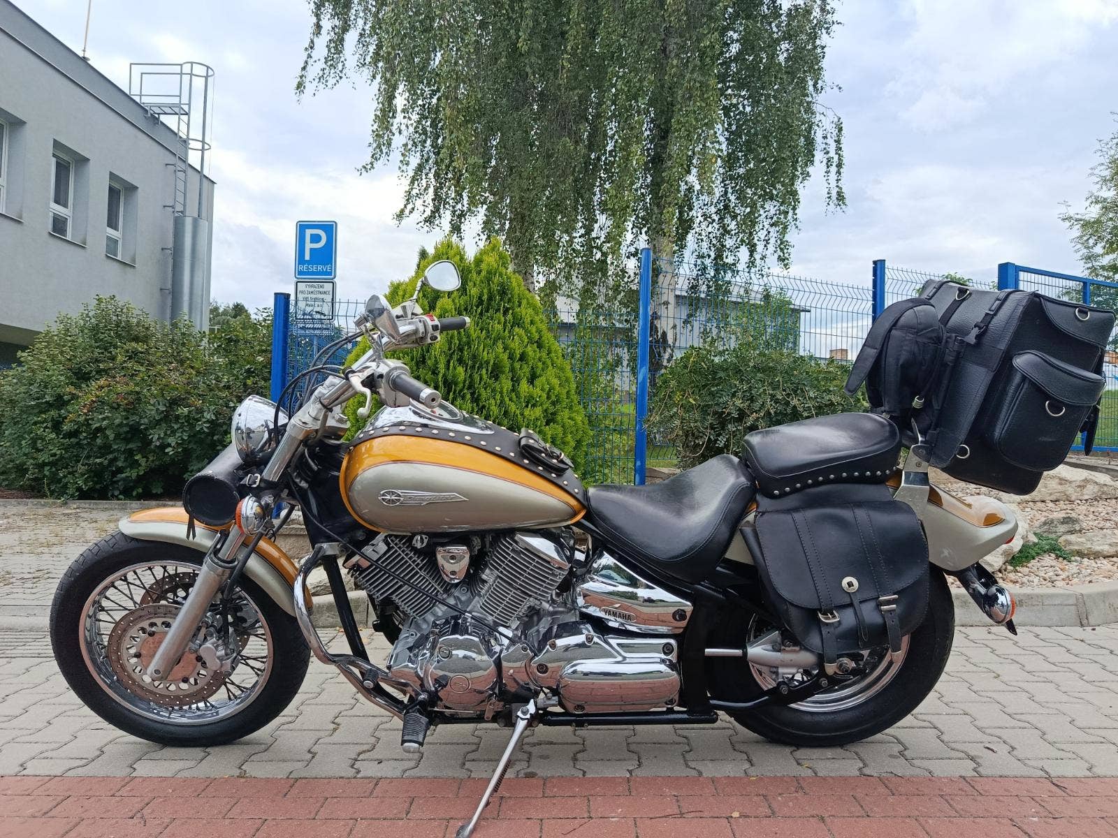 Yamaha XVS 1100 DragStar