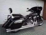 Klikněte pro detailní foto č. 4 - Yamaha XV 1900 Midnight Star se štítem. 2011.