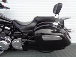 Klikněte pro detailní foto č. 9 - Yamaha XV 1900 Midnight Star se štítem. 2011.
