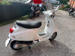 Klikněte pro detailní foto č. 5 - Vespa LX 125 (2008) plexi, pěkná