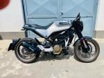 Klikněte pro detailní foto č. 2 - Husqvarna Svartpilen/Vitipilen 125