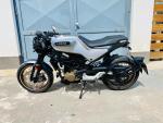 Klikněte pro detailní foto č. 4 - Husqvarna Svartpilen/Vitipilen 125