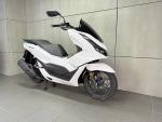 Klikněte pro detailní foto č. 3 - Honda PCX 125 ABS - ČR / 1. MAJ / JEN 1067 KM / SUPER STAV A CENA