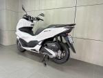Klikněte pro detailní foto č. 6 - Honda PCX 125 ABS - ČR / 1. MAJ / JEN 1067 KM / SUPER STAV A CENA