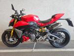 Klikněte pro detailní foto č. 2 - Ducati Streetfighter V2 S