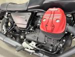 Klikněte pro detailní foto č. 4 - Moto Guzzi V7 III Carbon ABS - LIMITOVANÁ EDICE / ČR / 1. MAJ / SUPER CENA