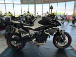 Klikněte pro detailní foto č. 13 - CFMOTO 800 NK Sport Plus - černá, bílá Akce helma