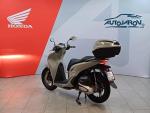 Klikněte pro detailní foto č. 4 - Honda SH 125i