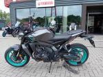 Klikněte pro detailní foto č. 2 - Yamaha MT-09 Y-AMT předváděcí model