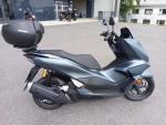 Klikněte pro detailní foto č. 1 - Honda PCX 125