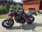 Klikněte pro detailní foto č. 5 - Honda CB 750 Hornet