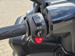 Klikněte pro detailní foto č. 3 - Peugeot Metropolis 400