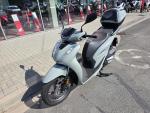 Klikněte pro detailní foto č. 2 - Honda SH 125 Smart Top Box