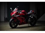 Klikněte pro detailní foto č. 1 - QJ Motor SRK 800 RR, E5+, 70/35 kW, quickshifter, Brembo brzdy, navigace