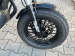 Klikněte pro detailní foto č. 10 - Moto Guzzi V9 Bobber