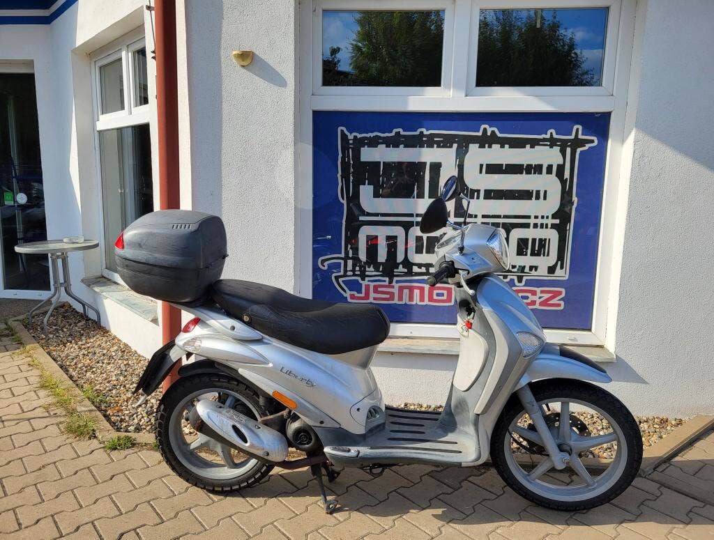 Scooter Liberty 50 2t 2011 Liberty 2t 50 Motorino 50 Liberty