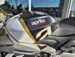 Klikněte pro detailní foto č. 13 - Aprilia RSV4 1100 Factory