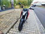Klikněte pro detailní foto č. 3 - Yuki 125i Sport R