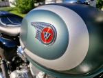 Klikněte pro detailní foto č. 11 - Kawasaki W 230 Metallic Matte Dark Green 2026