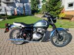 Klikněte pro detailní foto č. 1 - Kawasaki W 230 Metallic Matte Dark Green 2026