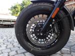 Klikněte pro detailní foto č. 11 - Moto Guzzi V9 Bobber