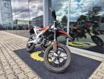 Klikněte pro detailní foto č. 2 - Aprilia SX 50 FACTORY