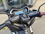 Klikněte pro detailní foto č. 8 - Yamaha XMAX 300 / 3 275 km / Akrapovič