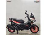Klikněte pro detailní foto č. 4 - Aprilia SR GT Sport 125