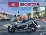 Klikněte pro detailní foto č. 1 - Honda PCX 125
