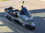 Klikněte pro detailní foto č. 3 - Honda PCX 125