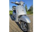 Klikněte pro detailní foto č. 3 - Vespa GTS 125 Granturismo