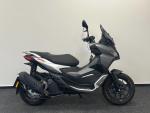 Klikněte pro detailní foto č. 2 - Aprilia SR GT 125