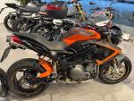 Klikněte pro detailní foto č. 2 - Benelli TnT 899